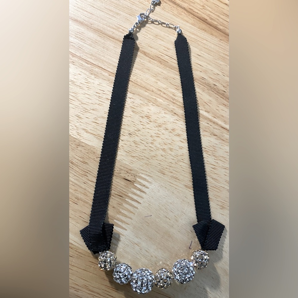 Swarovski pinup necklace 1110467